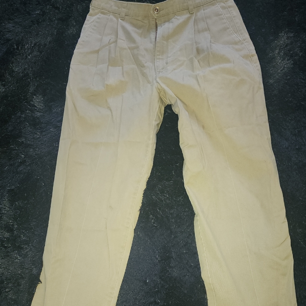Dockers Men's Khaki Chinos